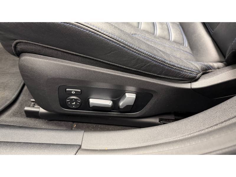 BMW i4 - Photo 39