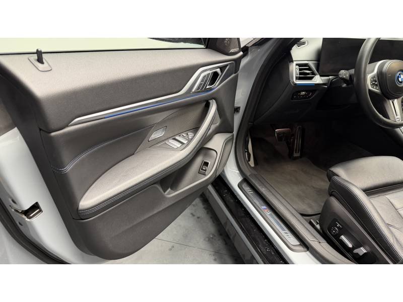 BMW i4 - Photo 40