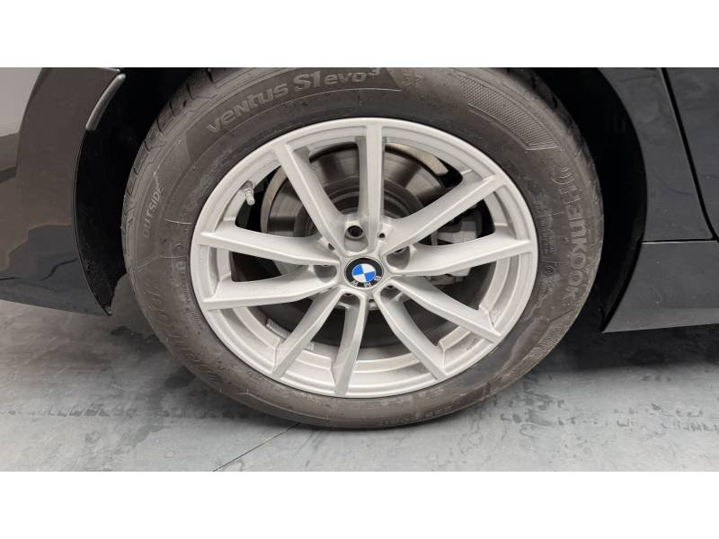 BMW Série 3 - Photo 14