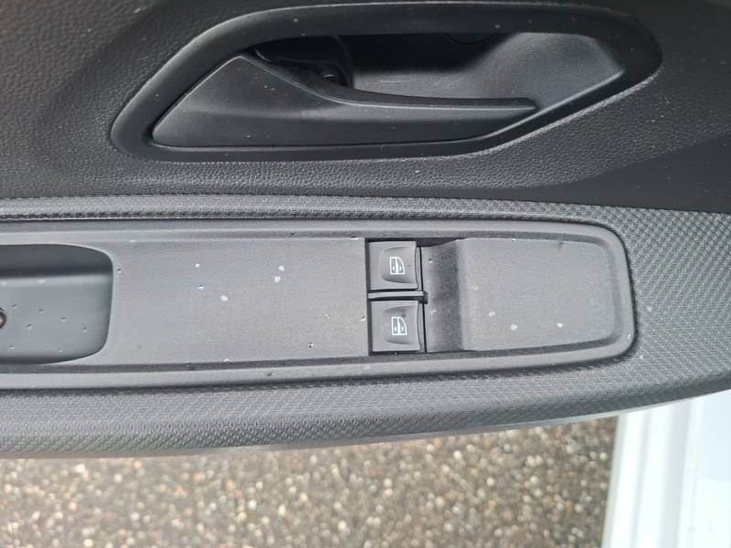 Dacia Sandero - Photo 18