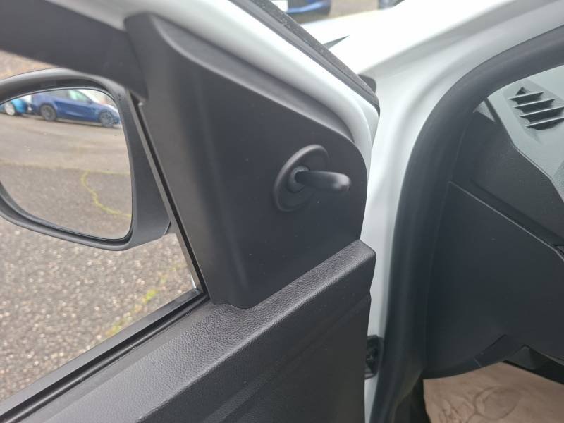 Dacia Sandero - Photo 19