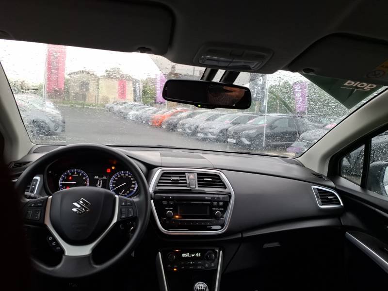 Suzuki SX4 - Photo 11