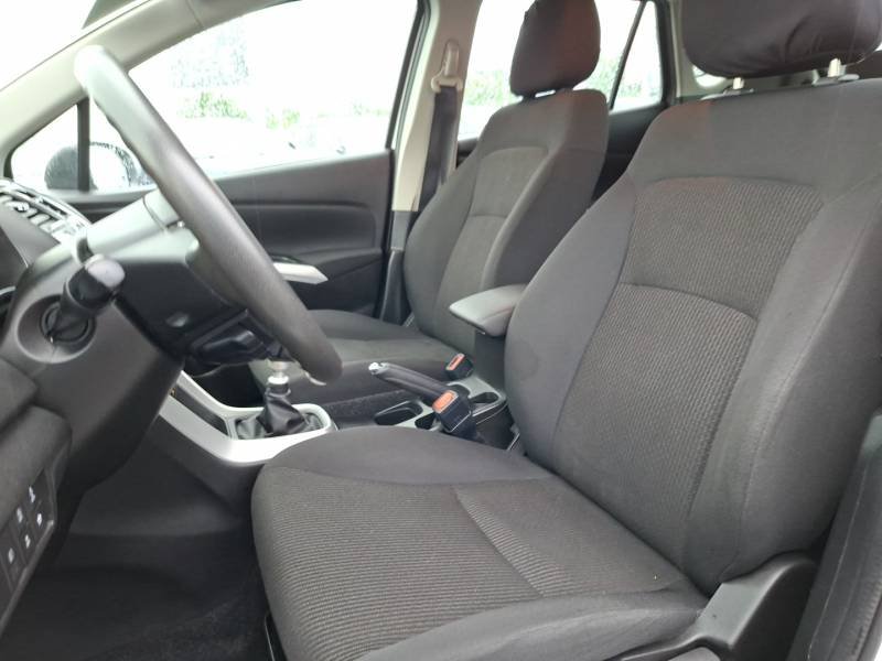 Suzuki SX4 - Photo 10