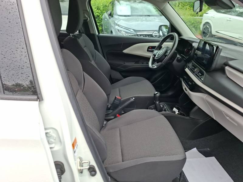 Suzuki Swift - Photo 11