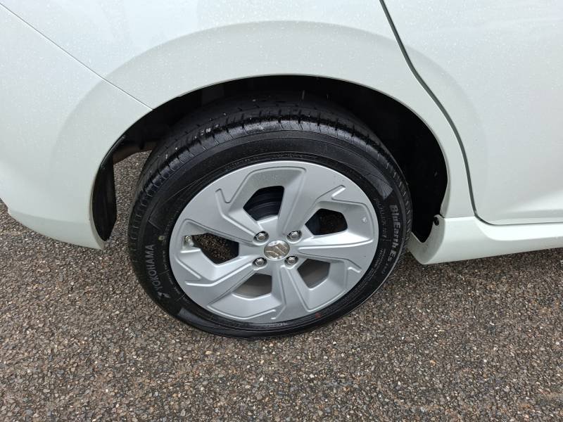 Suzuki Swift - Photo 20