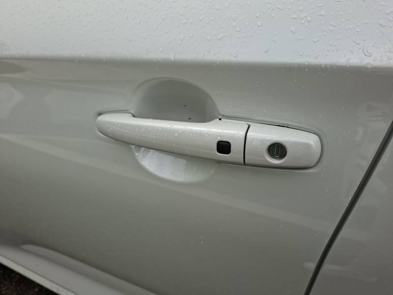 Suzuki Swift - Photo 23