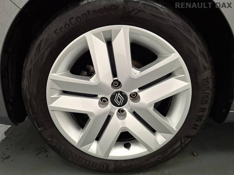 Renault Clio - Photo 21