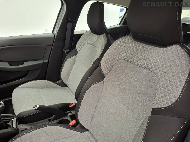 Renault Clio - Photo 29