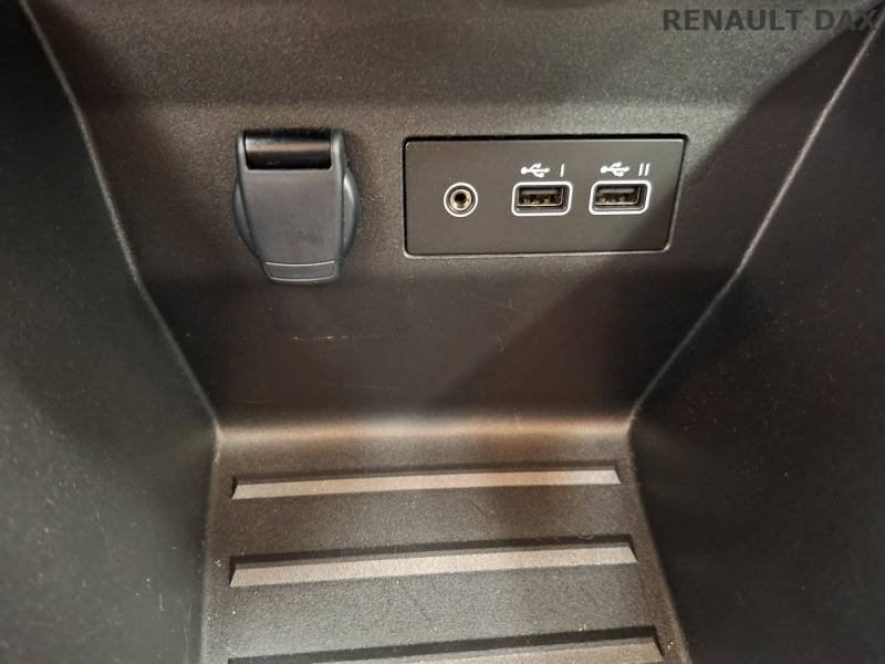 Renault Clio - Photo 36
