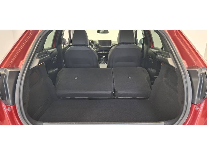 Peugeot 208 - Photo 9
