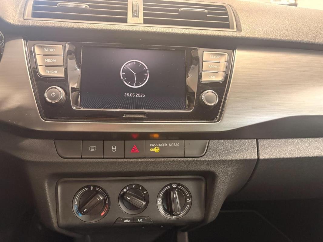 Skoda Fabia - Photo 12