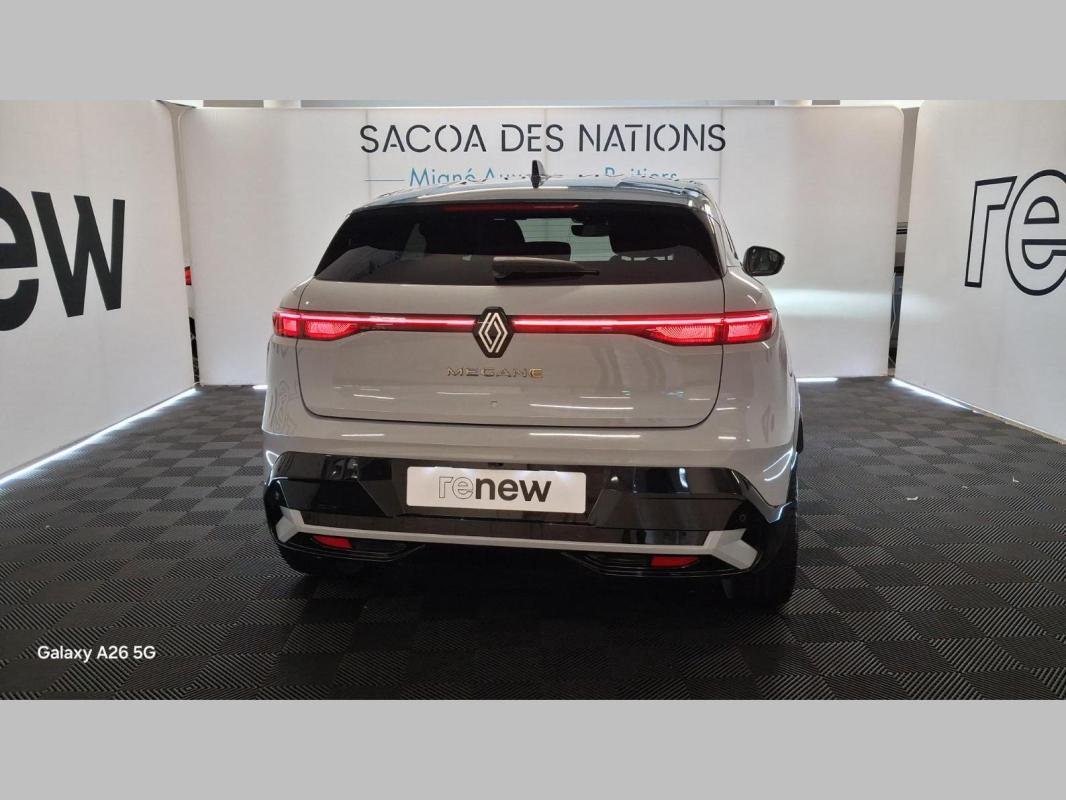Renault Mégane E-TECH - Photo 17