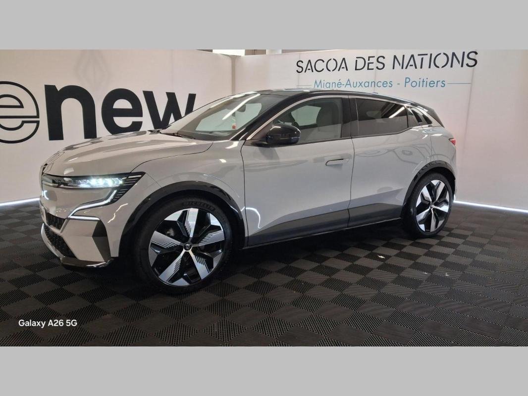 Renault Mégane E-TECH - Photo 2