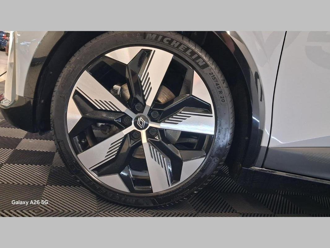Renault Mégane E-TECH - Photo 3