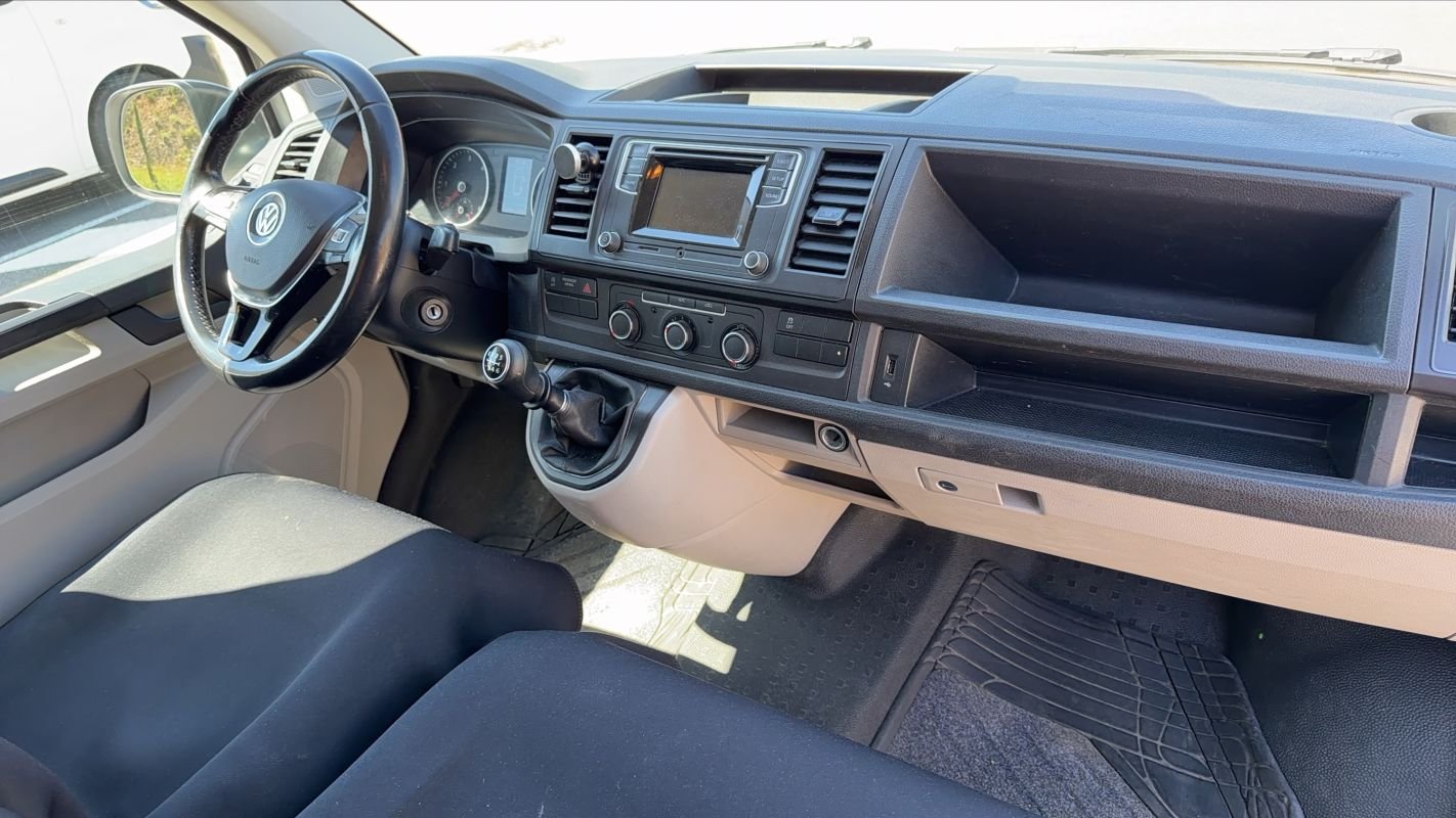Volkswagen Transporter - Photo 10