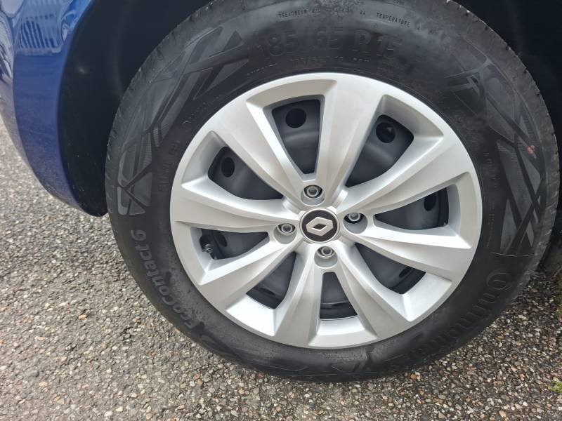 Renault Clio - Photo 17
