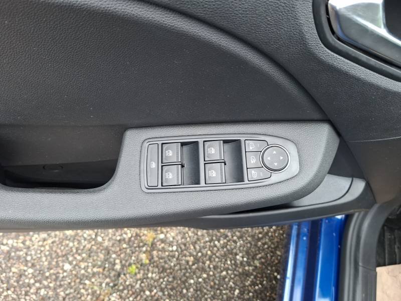 Renault Clio - Photo 18