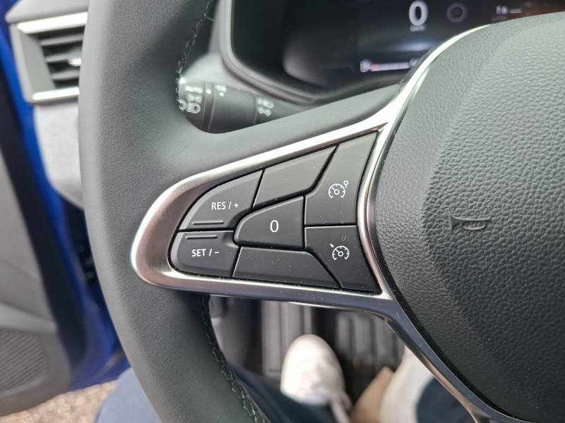 Renault Clio - Photo 23