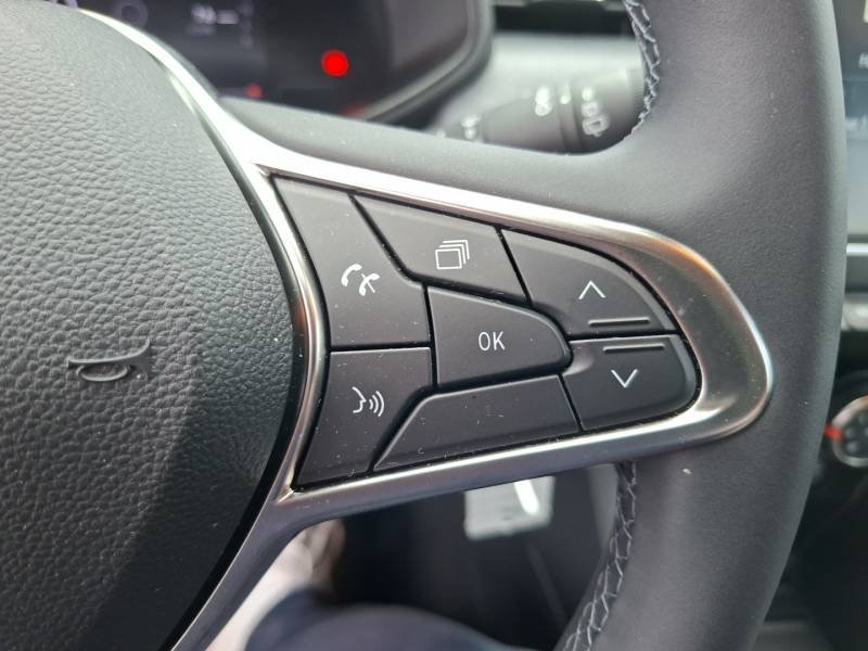 Renault Clio - Photo 24
