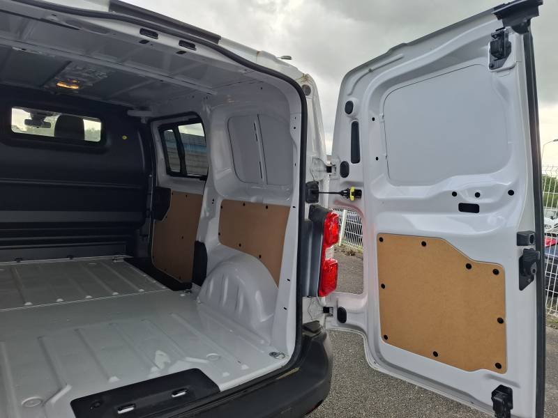 Opel Vivaro - Photo 18