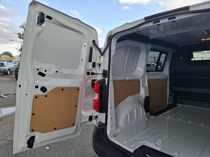 Opel Vivaro - Photo 19