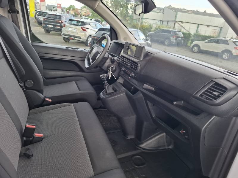Opel Vivaro - Photo 24