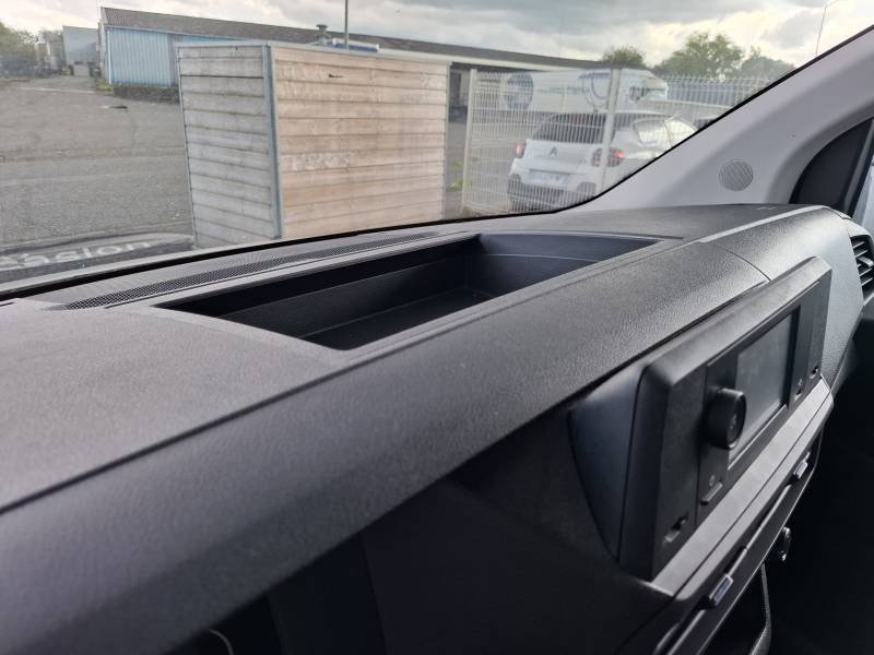 Opel Vivaro - Photo 40