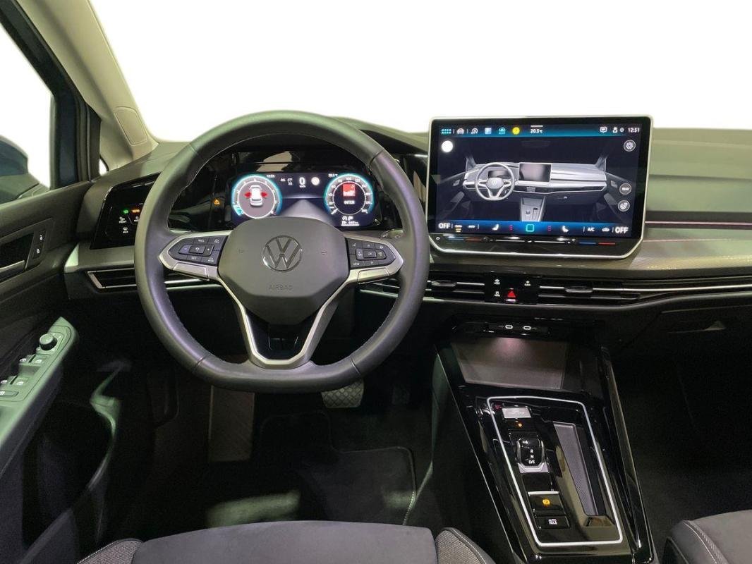 Volkswagen Golf - Photo 24