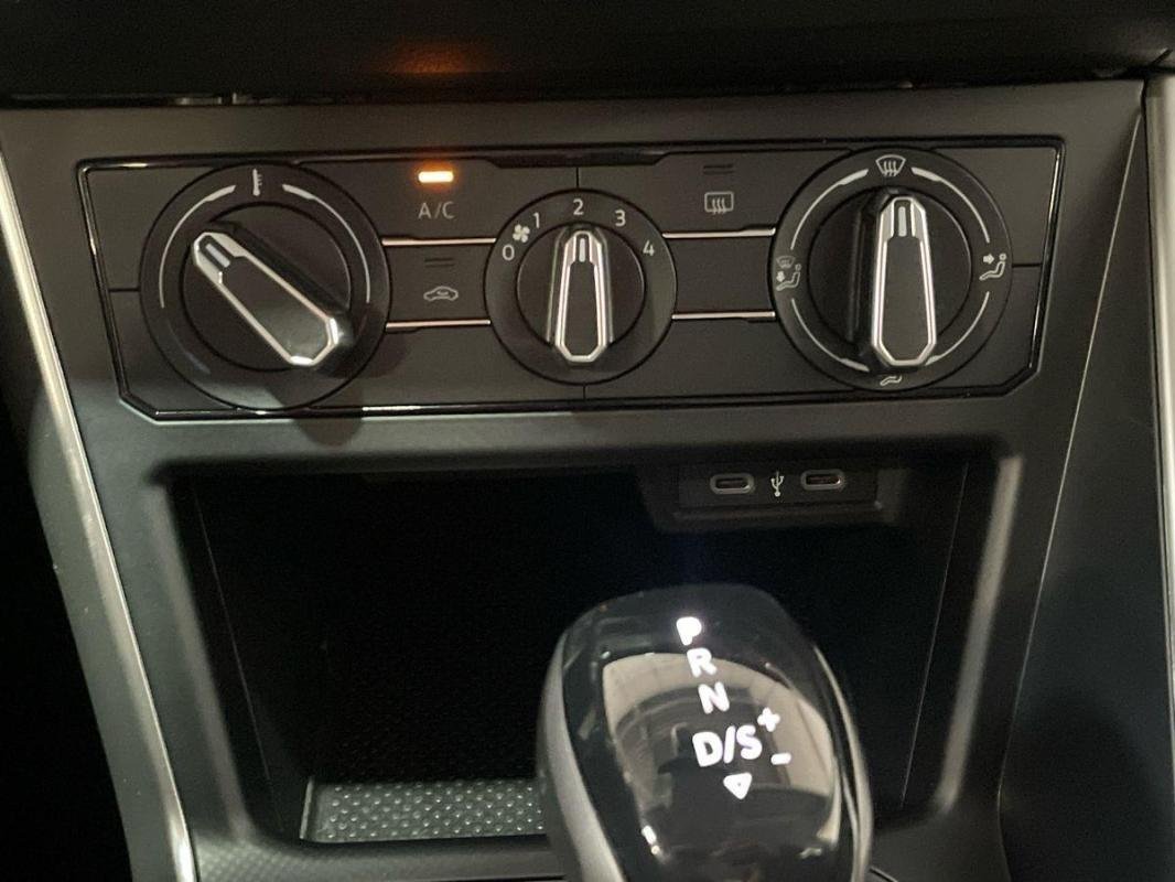 Volkswagen Polo - Photo 19