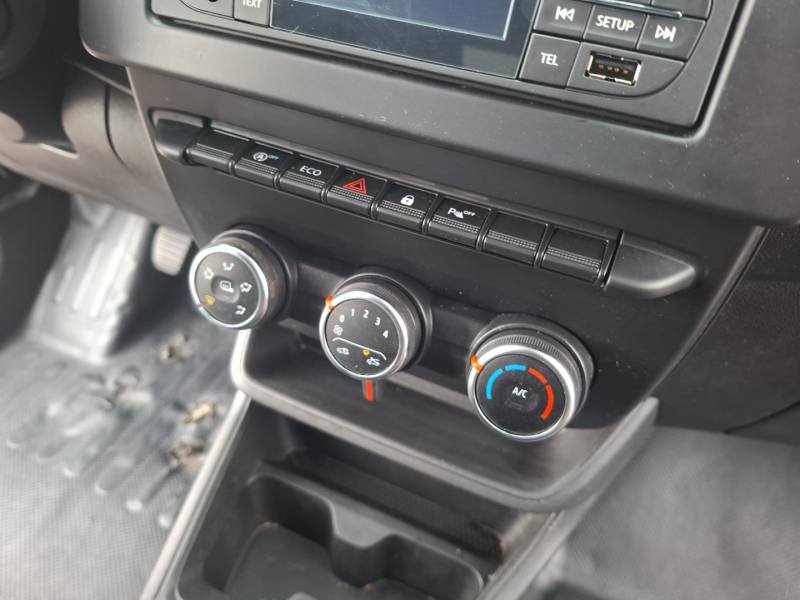 Renault Express - Photo 24