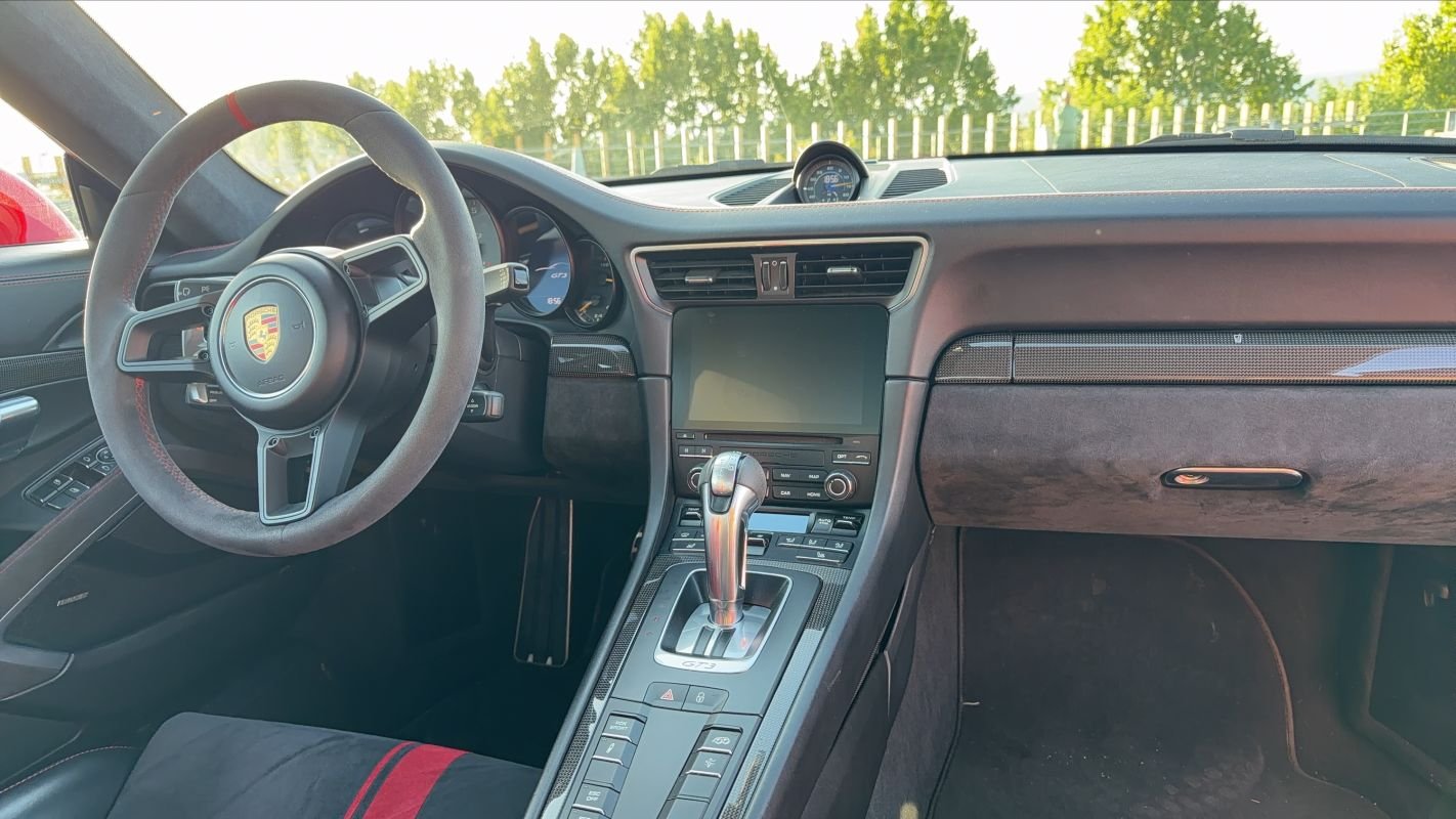Porsche 911 - Photo 11