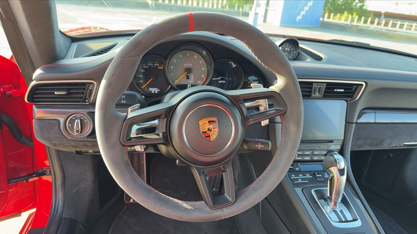 Porsche 911 - Photo 22