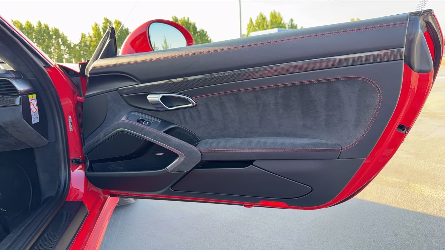 Porsche 911 - Photo 24