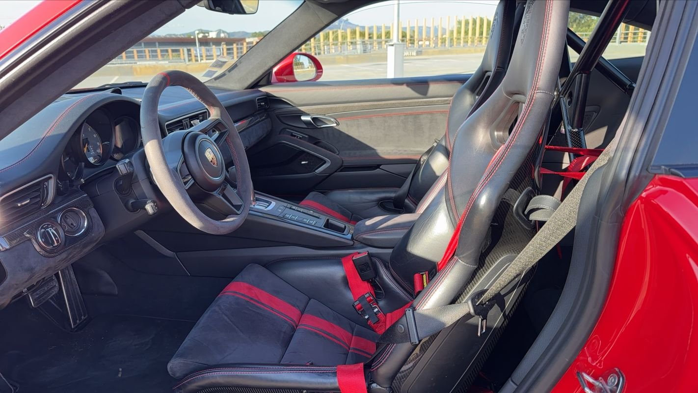 Porsche 911 - Photo 26