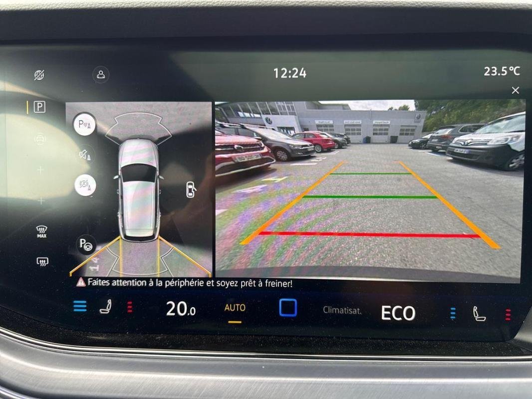 Volkswagen Touareg - Photo 18