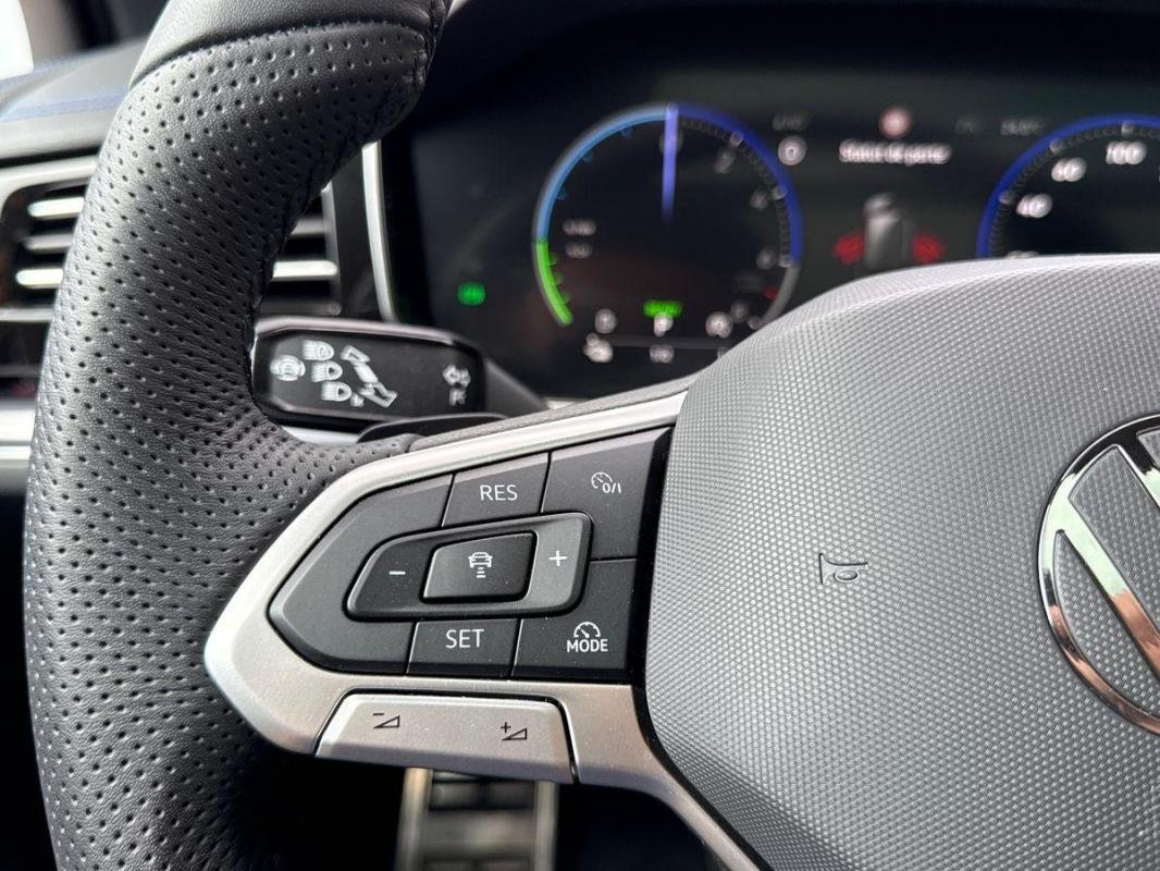 Volkswagen Touareg - Photo 20