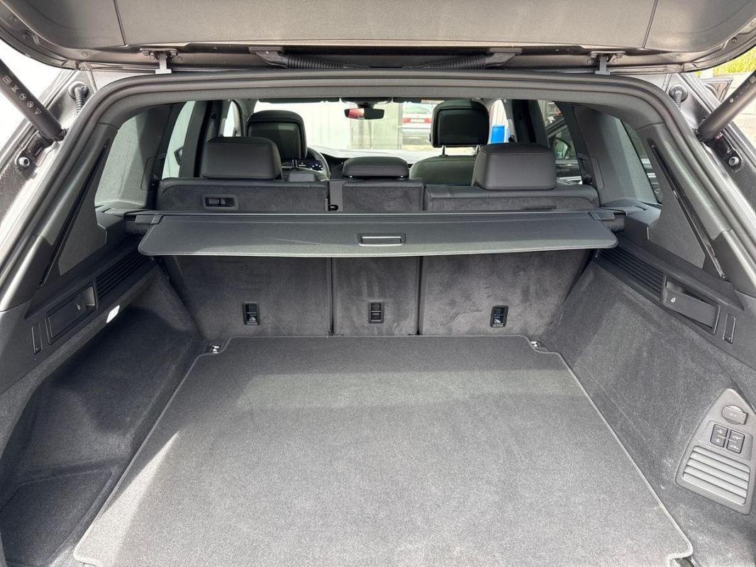 Volkswagen Touareg - Photo 31
