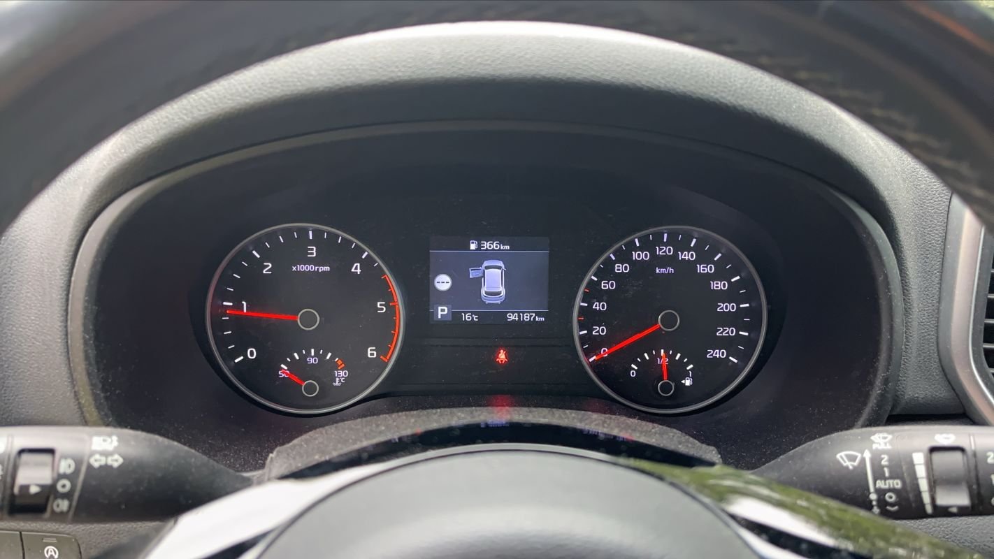 Kia Sportage - Photo 12
