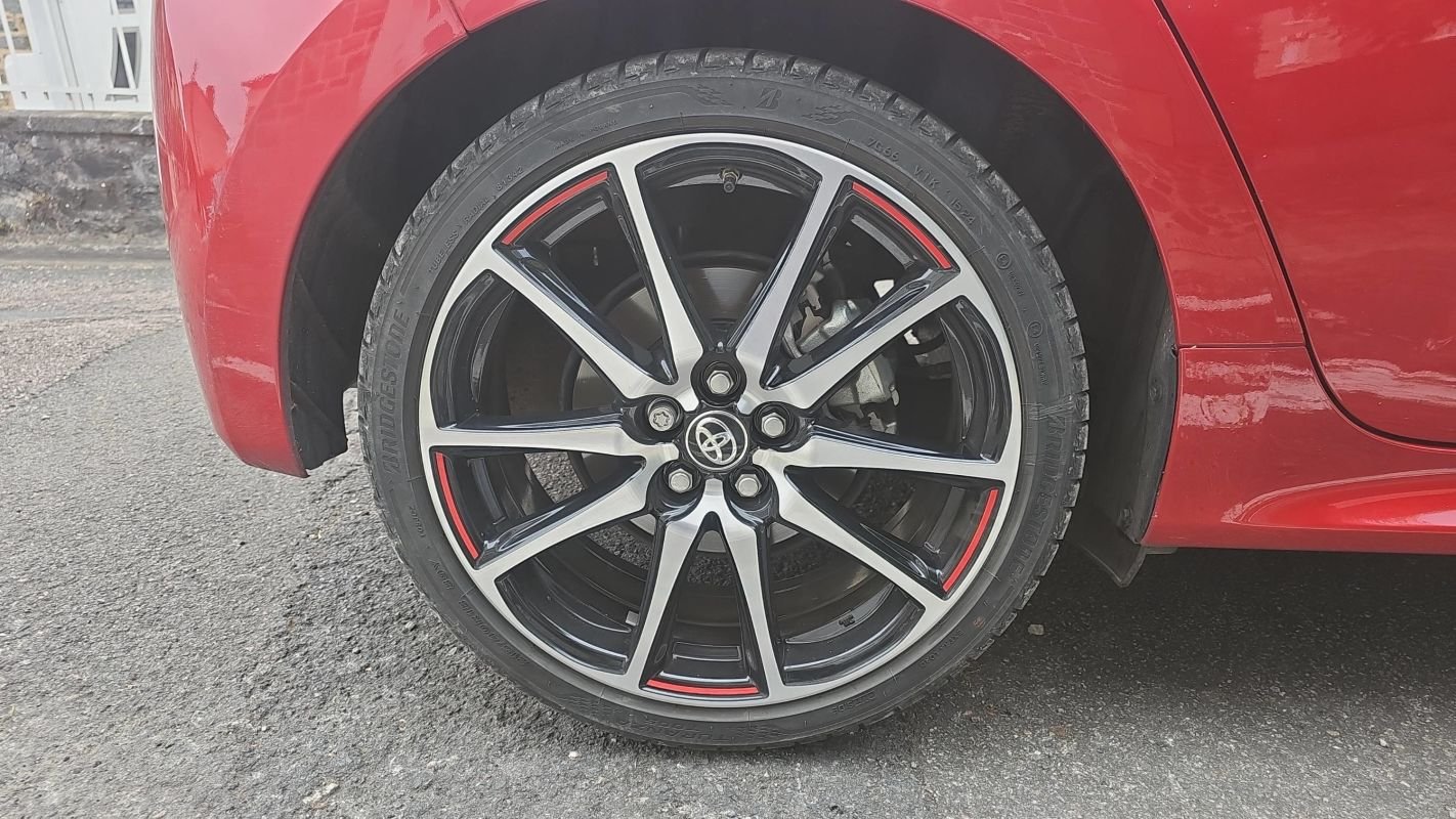 Toyota Yaris - Photo 16