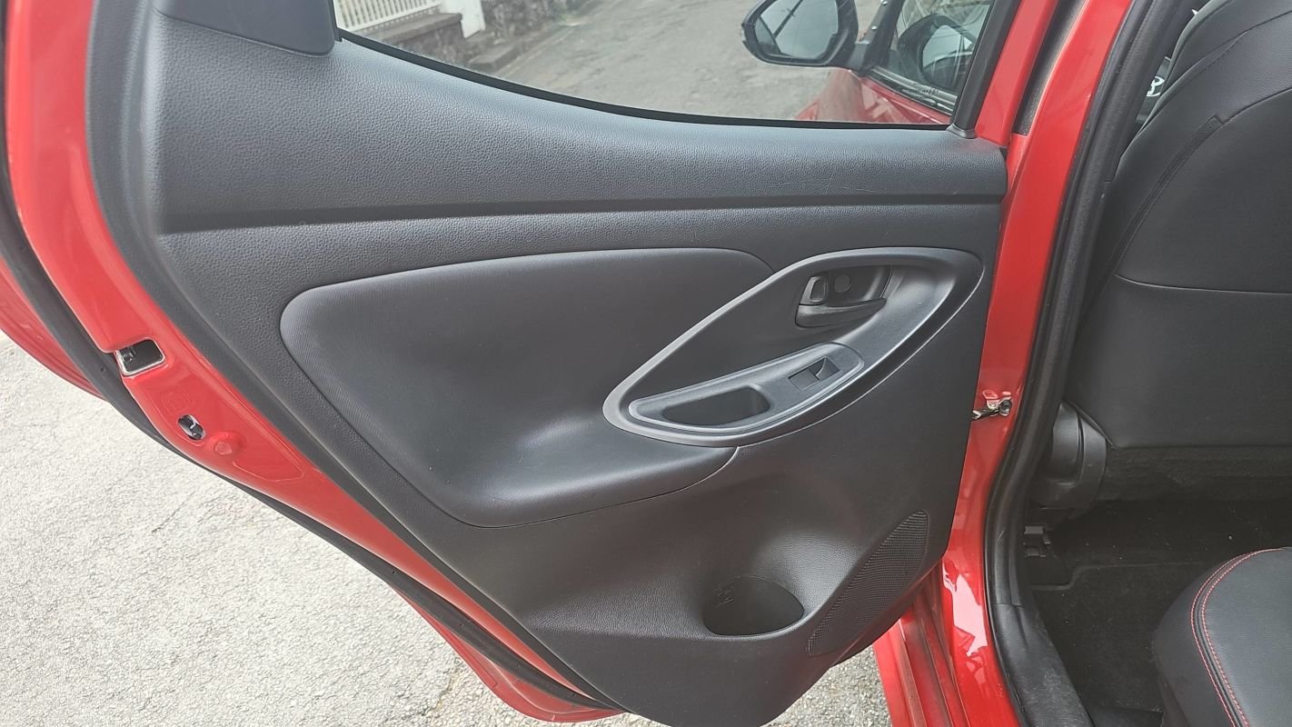 Toyota Yaris - Photo 29