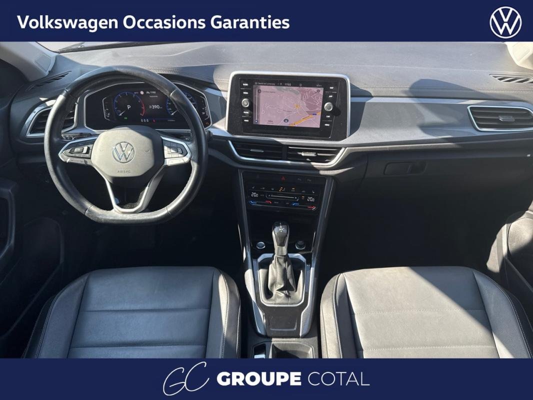 Volkswagen T-Roc - Photo 12
