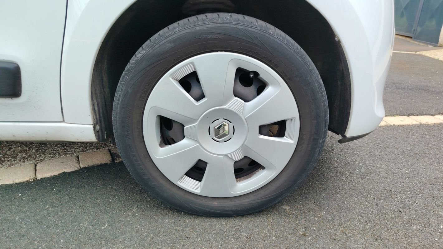 Renault Twingo - Photo 17