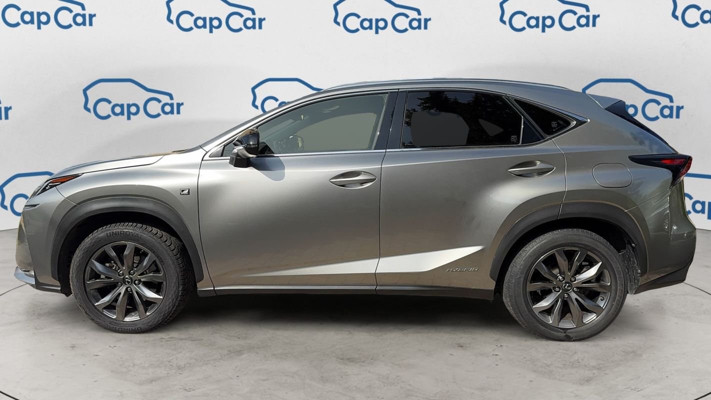 Lexus NX 300h - Photo 2