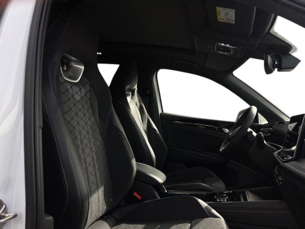 Volkswagen Tiguan - Photo 15