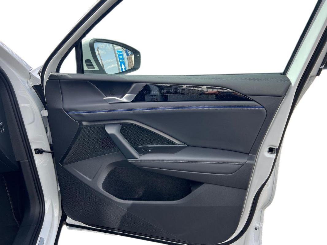 Volkswagen Tiguan - Photo 16