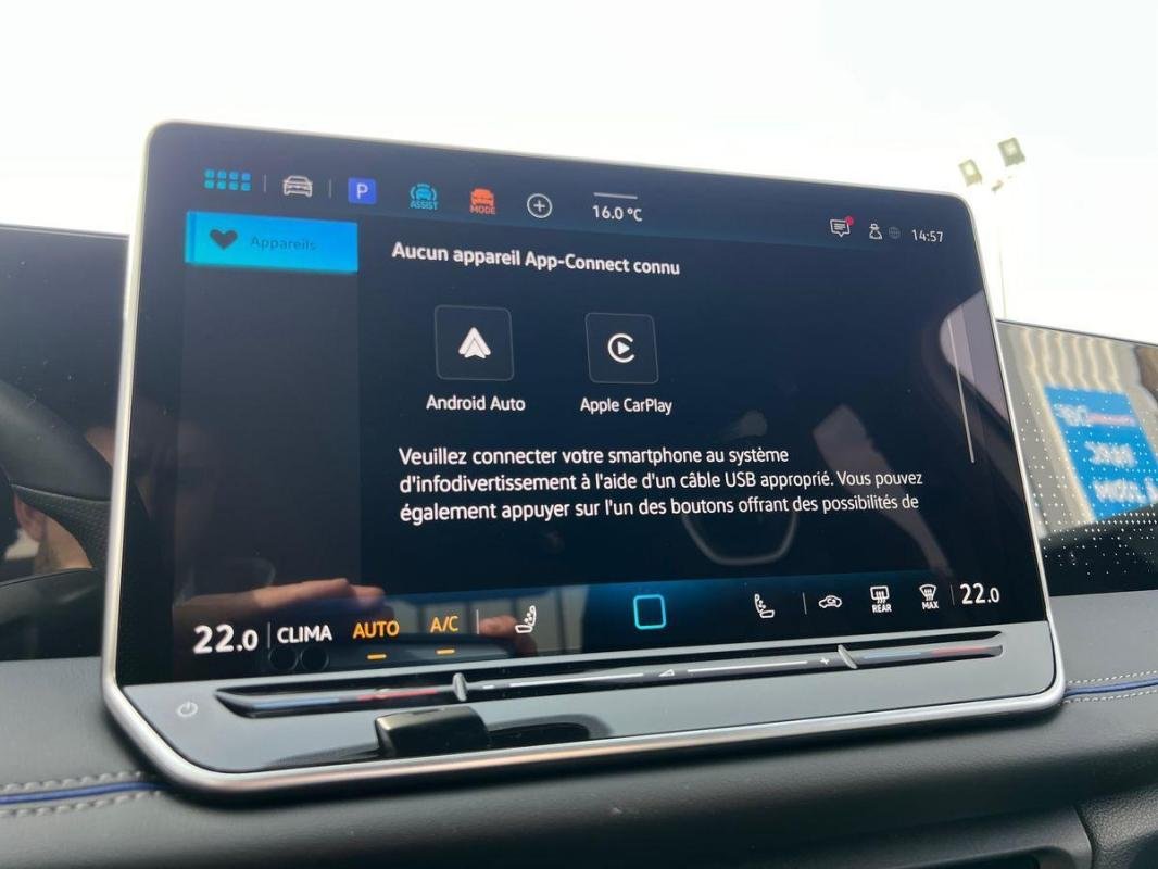 Volkswagen Tiguan - Photo 17