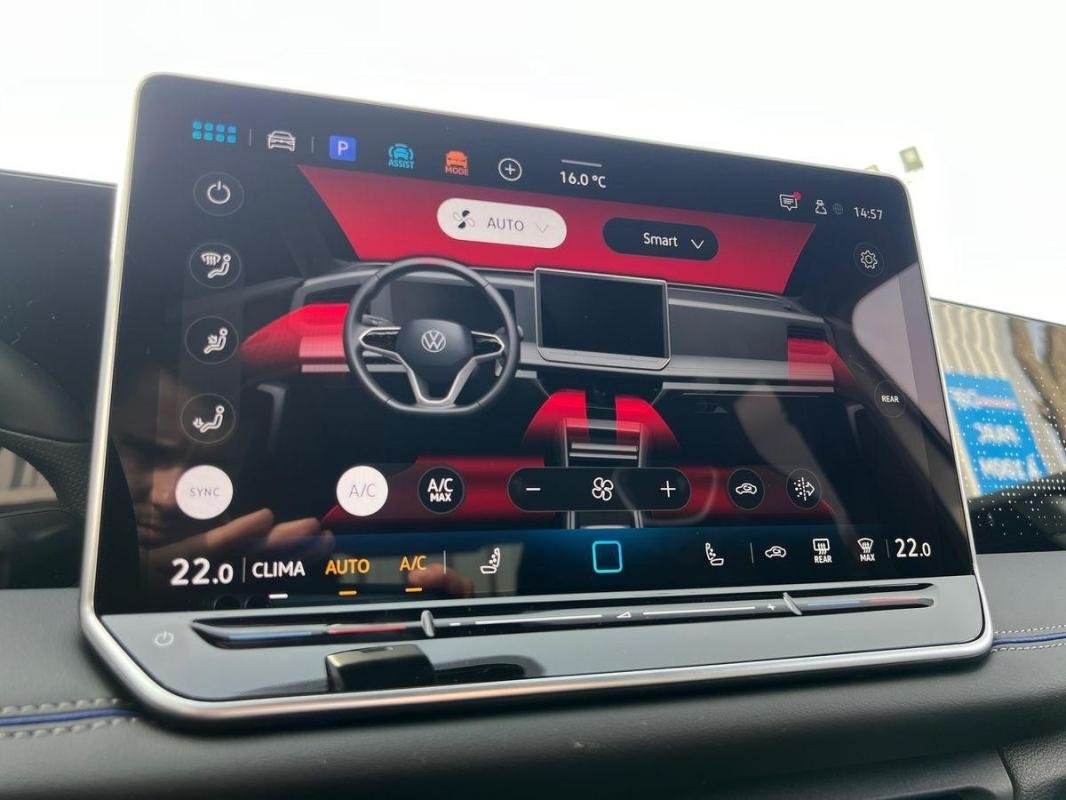 Volkswagen Tiguan - Photo 18