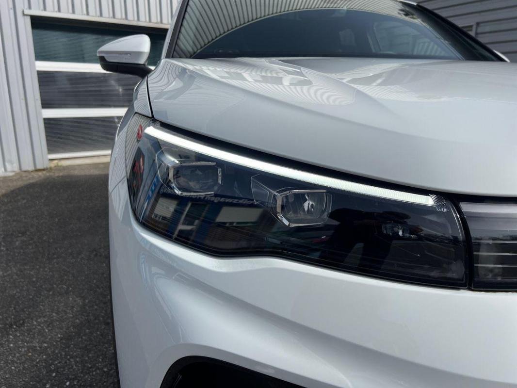 Volkswagen Tiguan - Photo 3