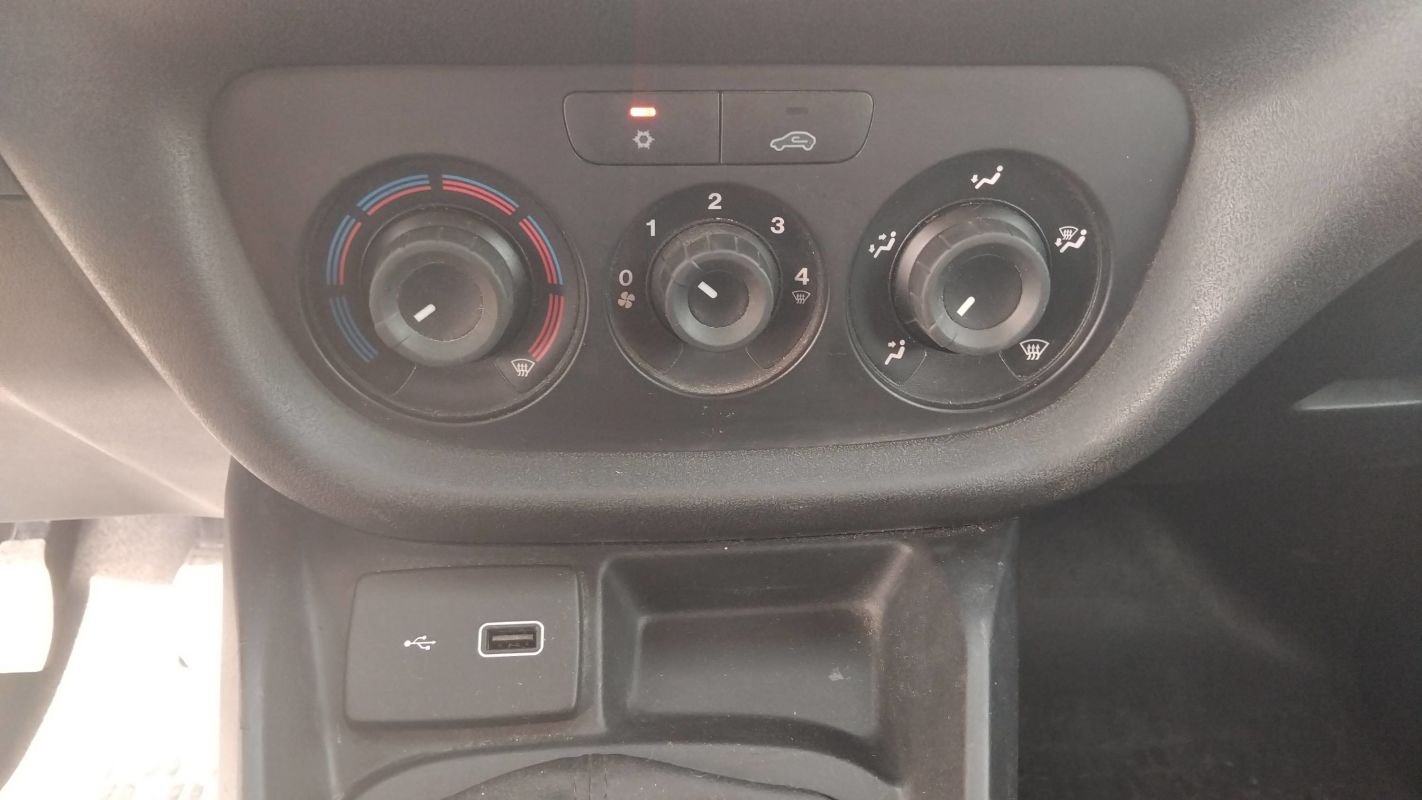 Fiat Doblo - Photo 23