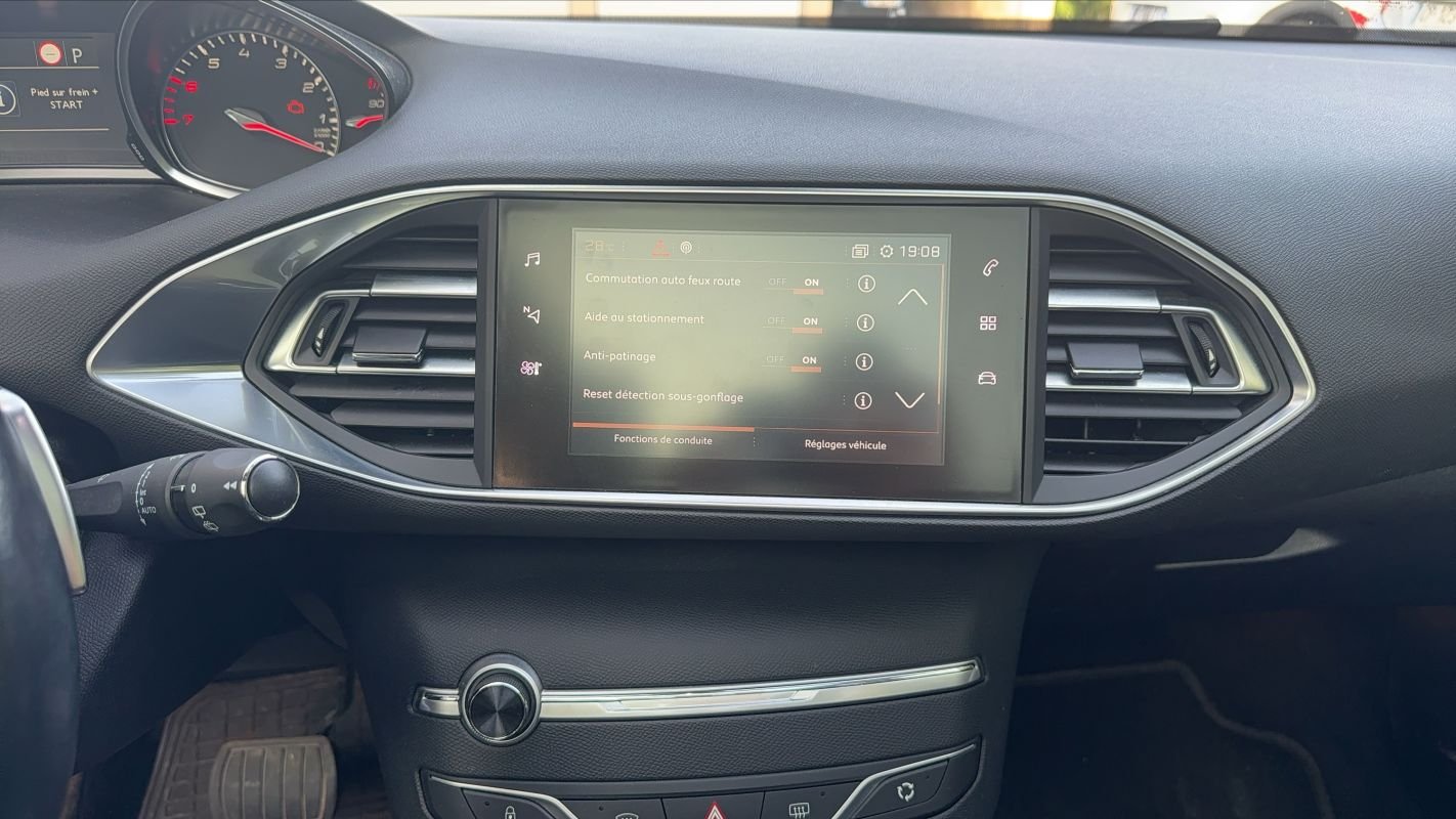 Peugeot 308 - Photo 23